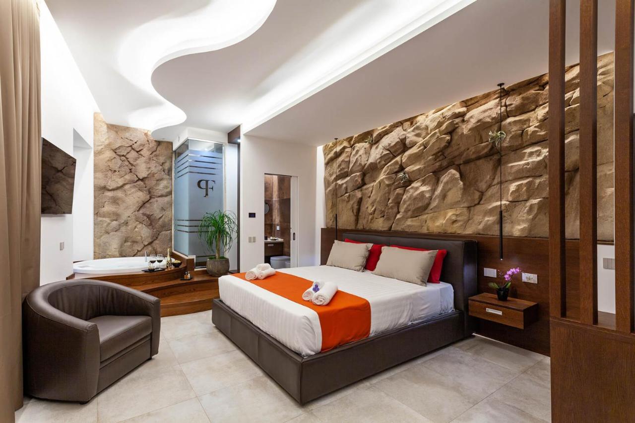Palazzo Ferrucci Luxury Suites Кальяри Экстерьер фото