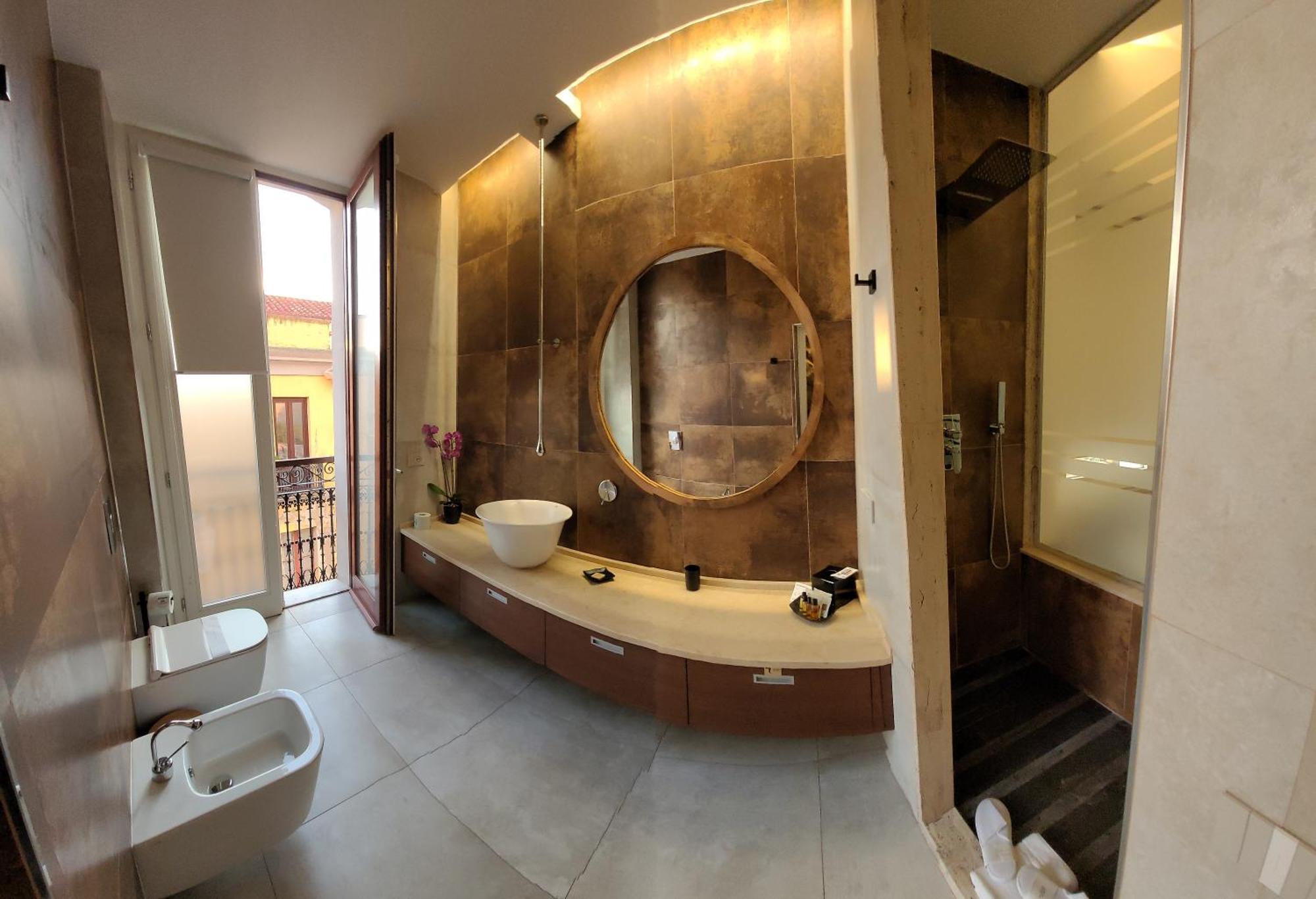 Palazzo Ferrucci Luxury Suites Кальяри Экстерьер фото